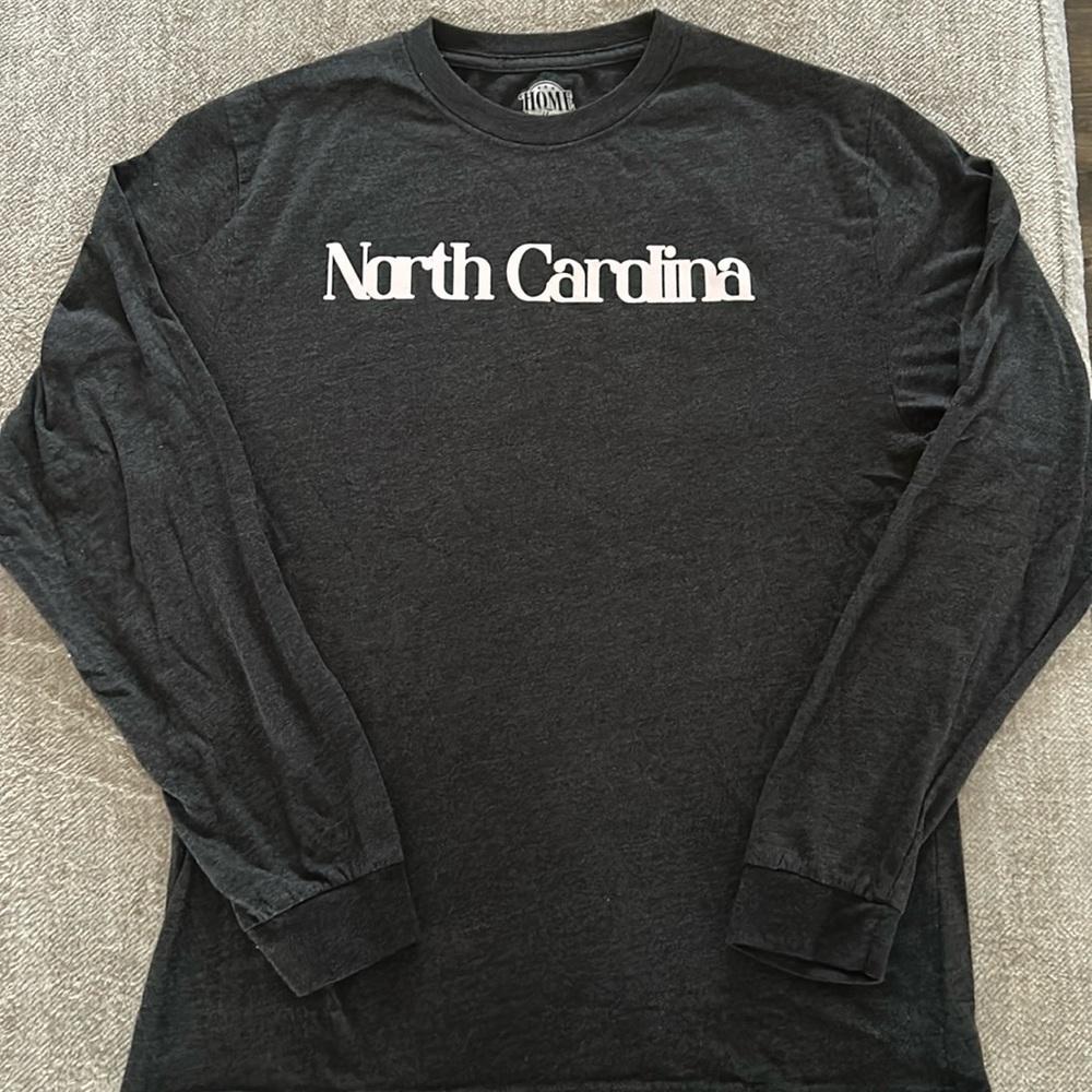 North Caroline Home t-shirt, size medium